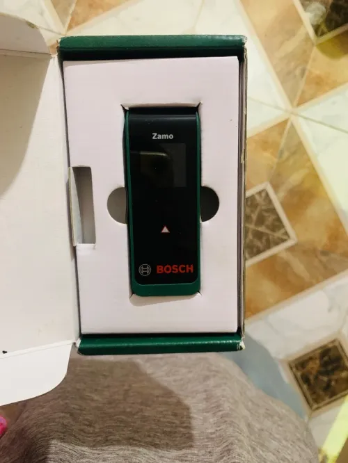 Télémètre laser bosh