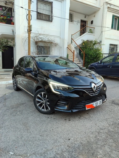 Renault Clio 5 2021 Initiale paris