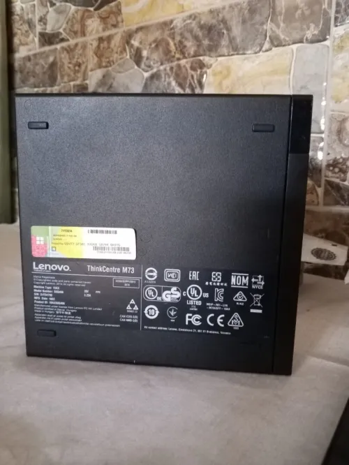 Pc lenovo ThinkCentre mini m73 cpu G3220T de 4 ème génération