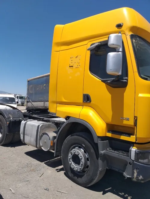 Renault Premium 2009
