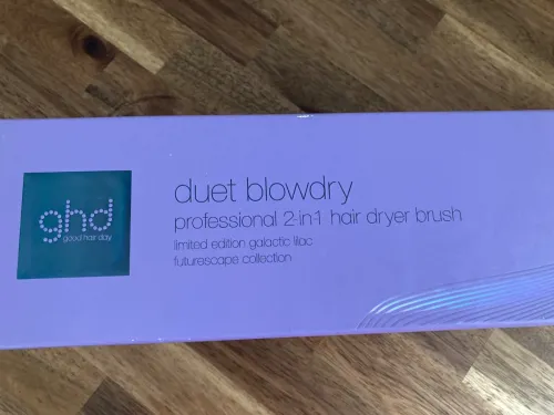 Brosse coiffante professionnelle GHD