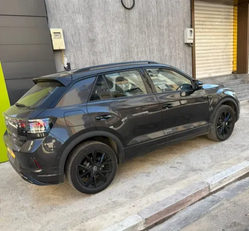 Volkswagen T-Roc 2025 Black Black Full edition medjmoula