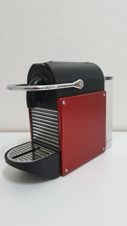 Machine à café NESPRESSO PIXIE capsules 