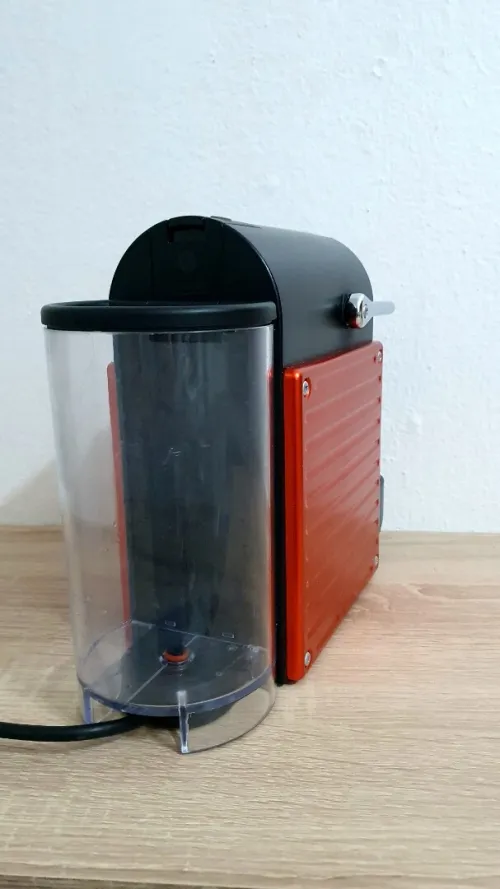 Machine à café Nespresso PIXIE capsules
