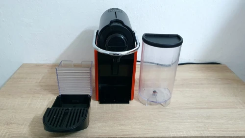 Machine à café Nespresso PIXIE capsules