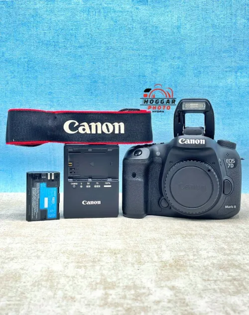 Canon EOS 7D Mark II Nu