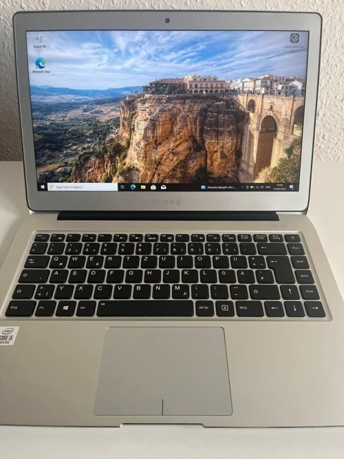 Laptop Terra mobile i5-10th