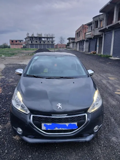 Peugeot 208 2014 Allure