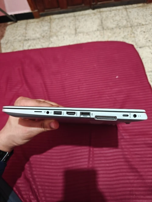 HP ELITEBOOK 735 G6 AMD Ryzen 7 Pro 3700U 16GB 256SSD 13", etat 9/10