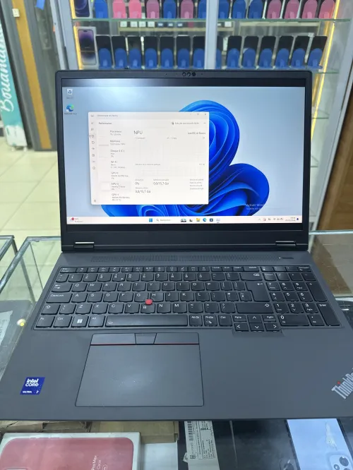 THINKPAD P16V ULTRA 7 165H RTX 500 ada