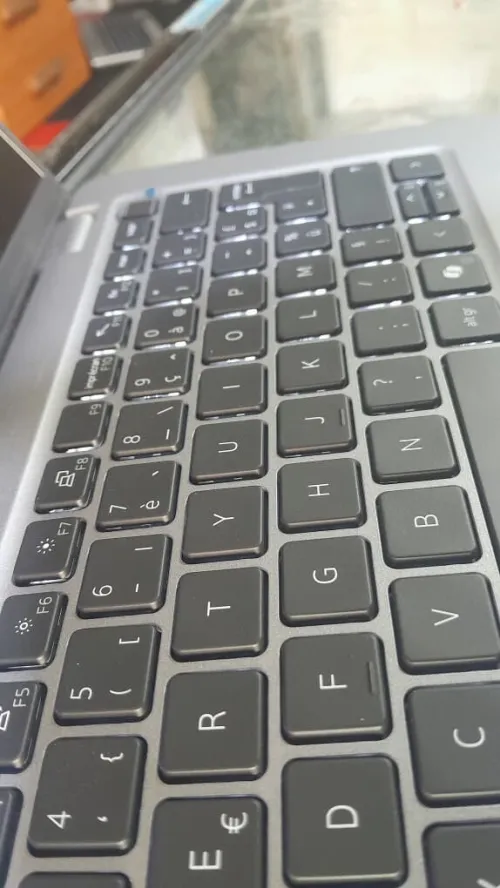 Dell latitude 5450 Ultra 7 165U  32G