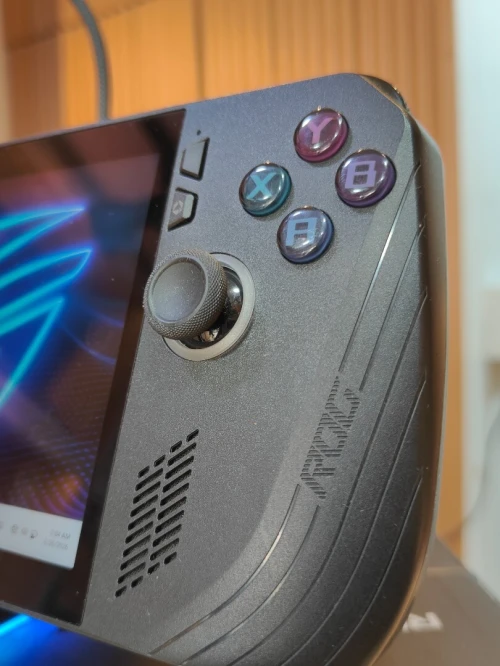 Asus rog ally x 1TB /24Gb avec système de refroidissement