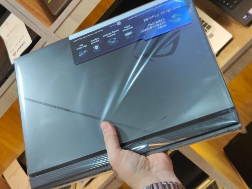 ASUS ROG Strix G16 Gaming Laptop 16 165Hz NVIDIA GeForce RTX 5070, AMD Ryzen 9 8940HX Processor, 16GB ,1TB SSD