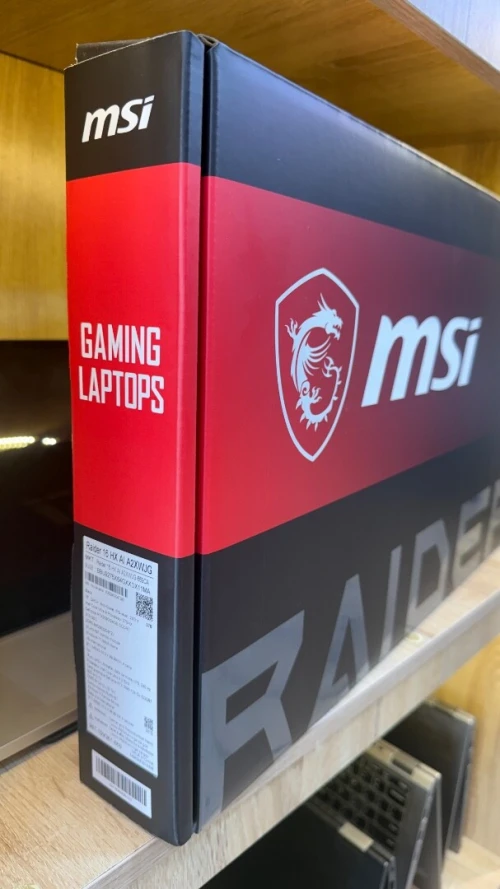 MSI Raider 16 Gaming Laptop, 16" QHD+, Intel Core Ultra 9 275HX, 16GB DDR5, 1TB SSD, RTX 5070 Ti