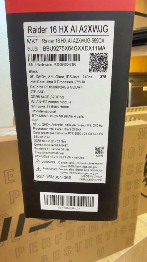 MSI Raider 16 HX Al 16" Intel Ultra 9-275HX RTX 5090 64GB 2TB Win11H