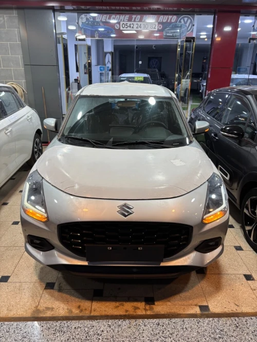 Suzuki Swift 2025 Full options