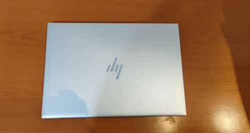 HP ELITEBOOK 865 G10 Ryzen 7 7840U RAM 32GB 256SSD écran 16 FUL HD
