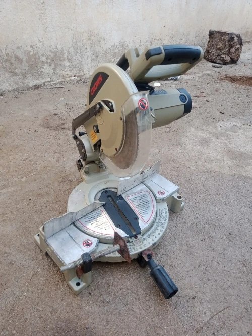 Machine aluminium