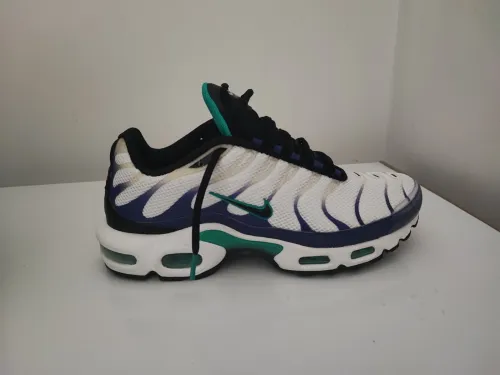 NIKE TN