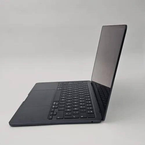 MACBOOK AIR 2025