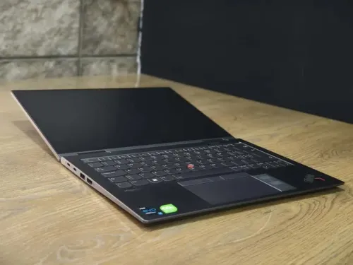LAPTOP LENOVO THINK PAD X1 360 TACTILE I7-1185 RAM 16 G DDR4 256 NVME SSD