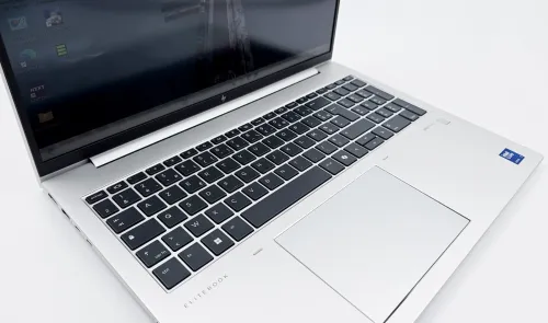 LAPTOP HP ELITEBOOK 860 G11 ULTRA 7 155U RAM 16G DDR5 512 SSD NVME