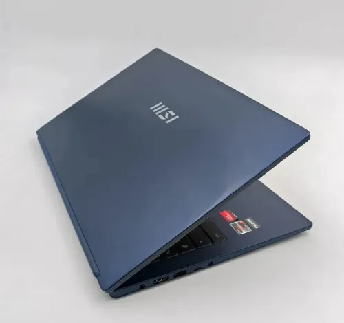 LAPTOP MSI MODERN 15 B7M RYZEN 7 7730U RAM 16 G DDR4 512 SSD NVME