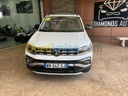 Volkswagen T-Cross 2025 R-line