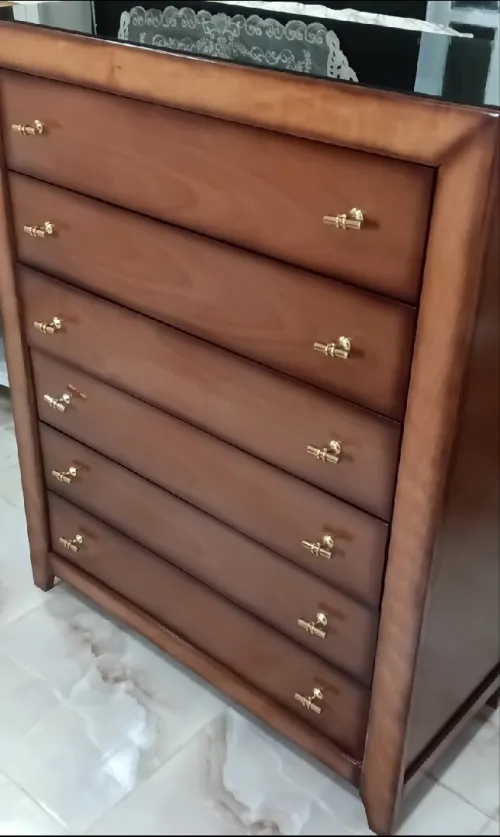 Commode/chiffonnier en bois hêtre disponible f 6tiroires/8tiroires