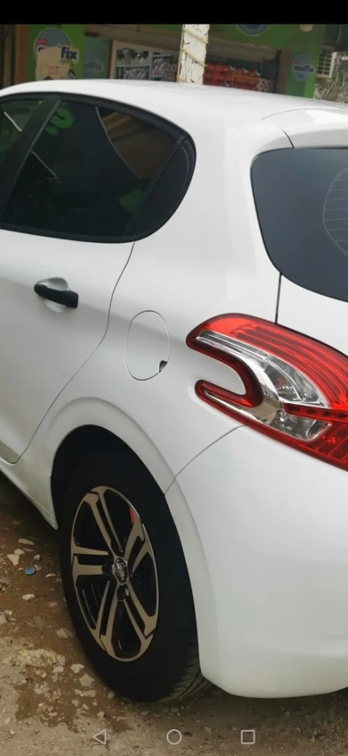 Peugeot 208 2015 Active