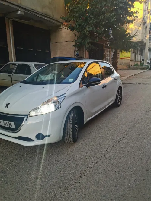 Peugeot 208 2015 Active