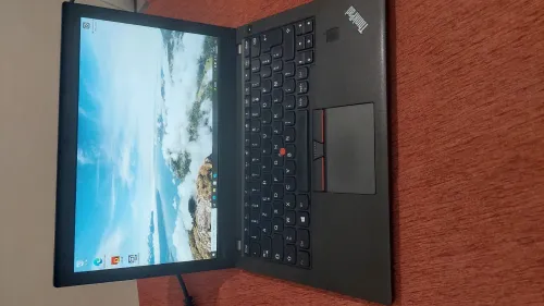 Lenovo ThinkPad i7 6eme 8/256 ssd FHD