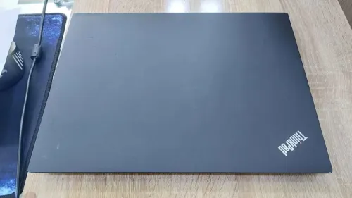 Lenovo ThinkPad E490 i5 8eme 8/256gb ssd
