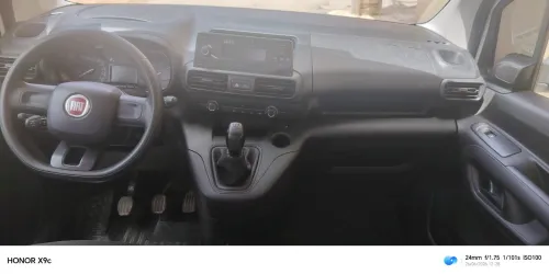 Fiat Doblo 2024 2 places