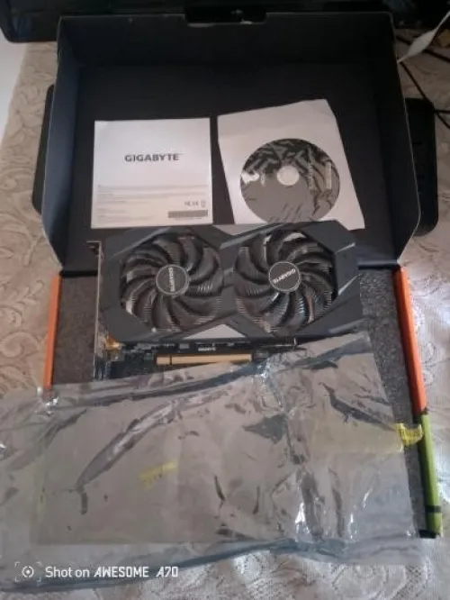 GTX 1660 SUPER GIGABYTE 