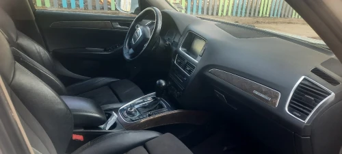 Audi Q5 2012 Off Road