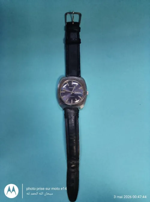 montre CARAVELLE