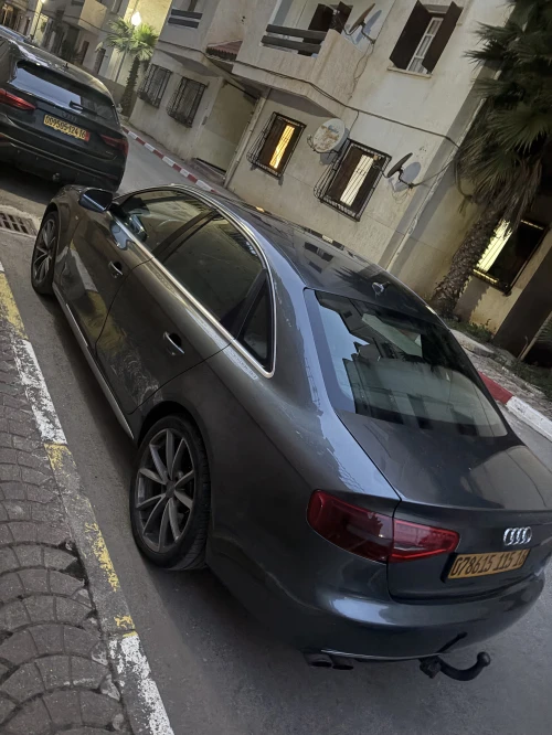 Audi A4 2015 S Line +