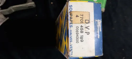 Piece renault 16