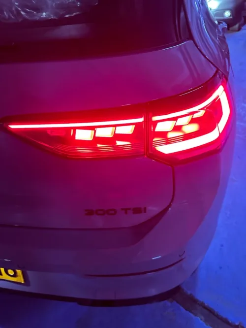 Volkswagen Golf 8 2025 R-Line