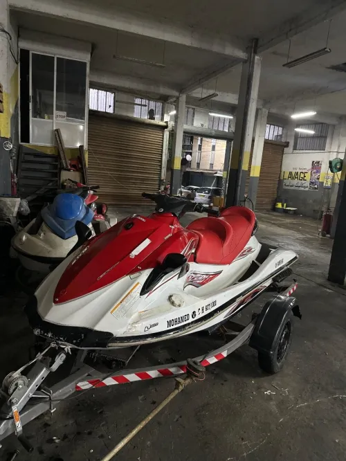 Jet ski yamaha vx 