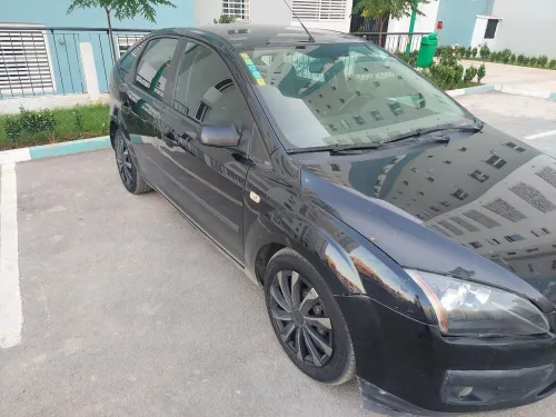 Ford Focus 4 portes 2007 Focus 4 portes