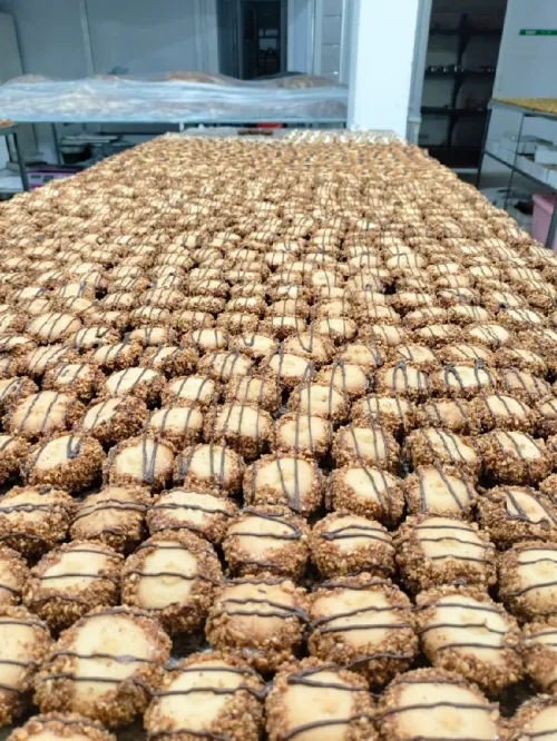 Petit four بتي فور
