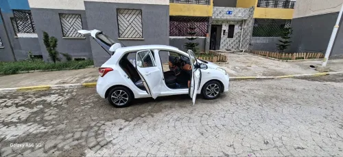 Hyundai Grand i10 2017 Faible kilométrage Machaalah