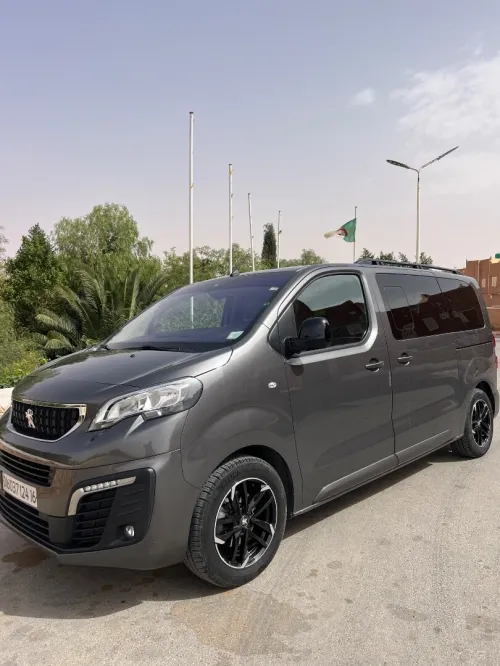 Peugeot Expert 2024 