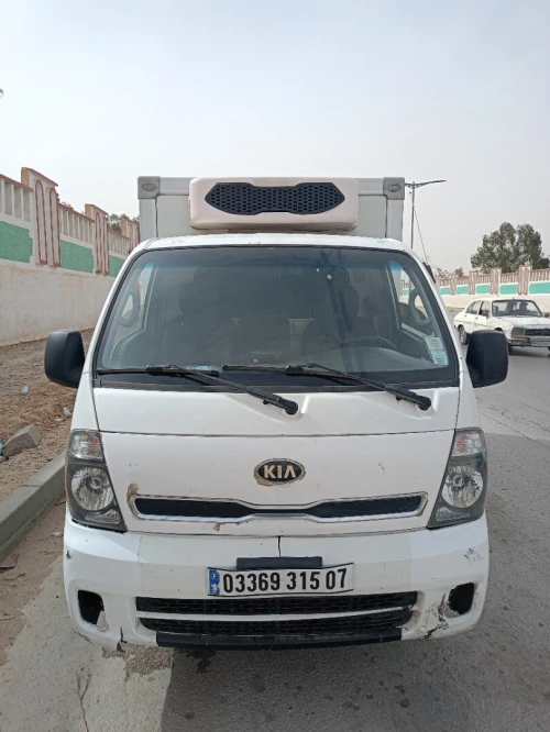 Kia 2700 Kia 2015