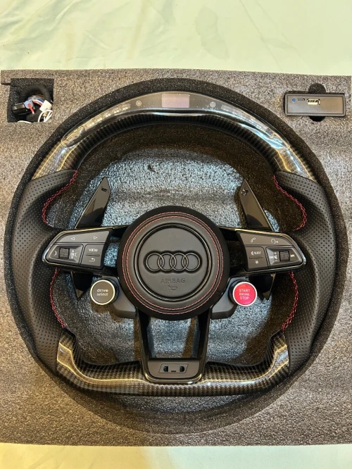 Volant Audi RS customized