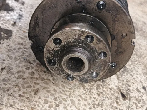 Vilebrequin STD de moteur Volkswagen golf 4