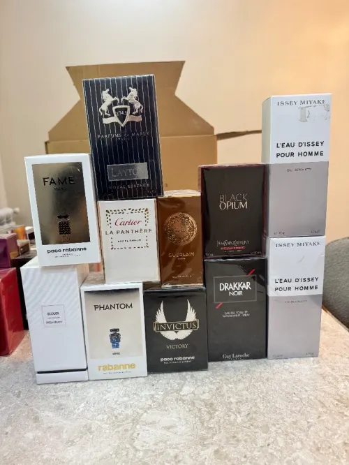 Lot de parfums originaux