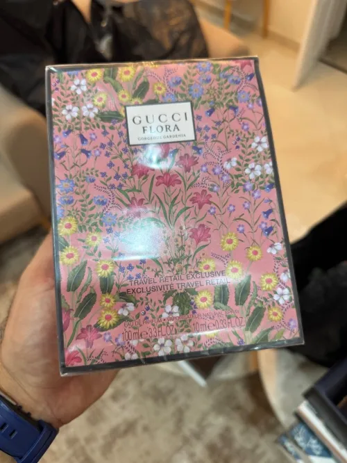 Lot de parfums originaux